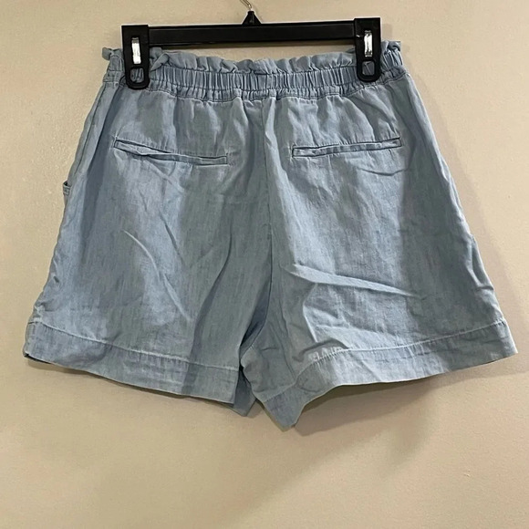 ELIZABETH AND JAMES Shorts in Chambray‎ - Picture 4 of 7